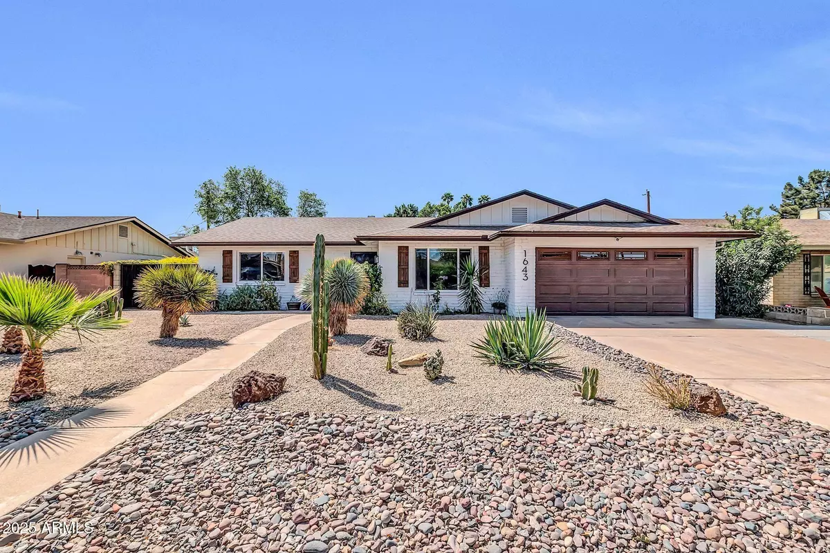 Phoenix, AZ 85021,1643 W HARMONT Drive