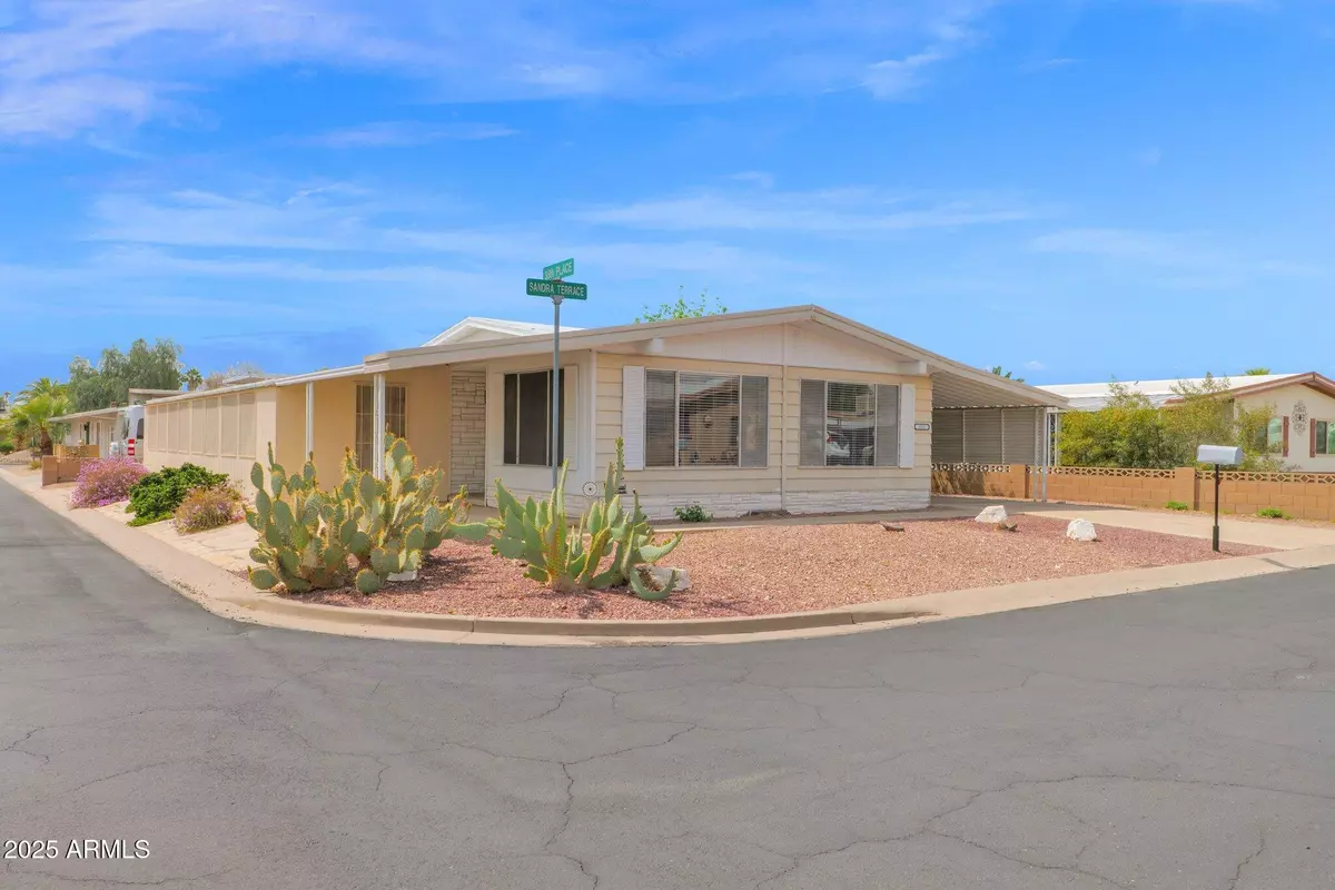 Phoenix, AZ 85032,3515 E SANDRA Terrace