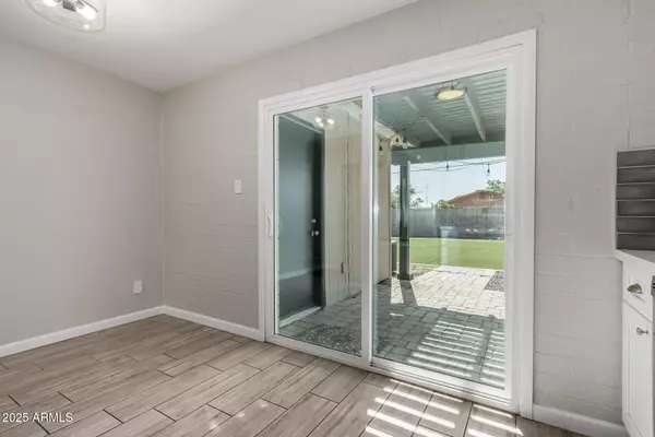 Phoenix, AZ 85032,14842 N 36TH Street