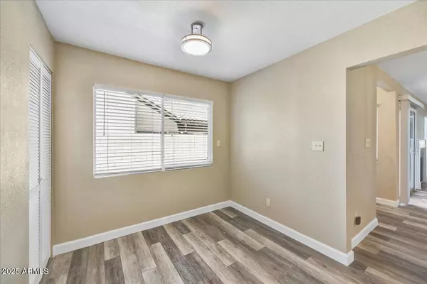 Phoenix, AZ 85016,3154 E CLARENDON Avenue