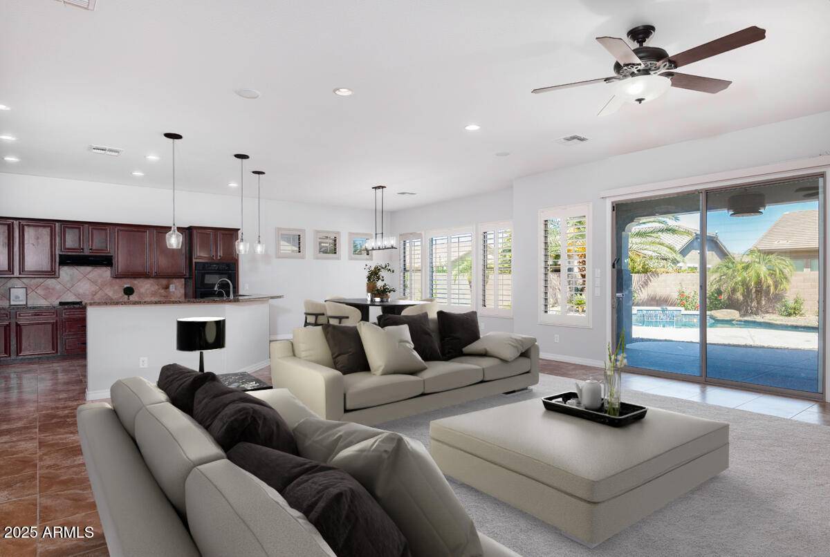 Chandler, AZ 85249,1394 E GRAND CANYON Drive