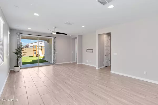 Litchfield Park, AZ 85340,19958 W Turney Avenue