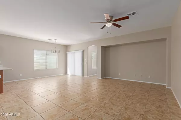 Tolleson, AZ 85353,10245 W PARKWAY Drive