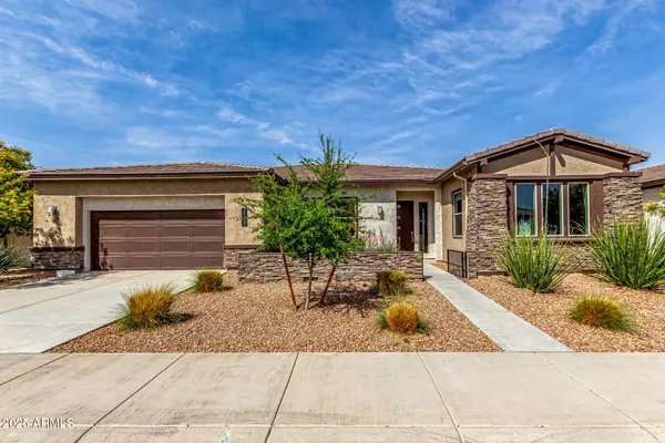 39752 N COLLINS Lane, San Tan Valley, AZ 85140