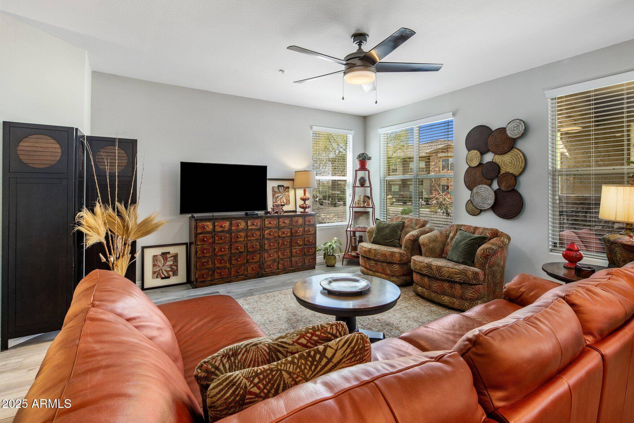 Phoenix, AZ 85085,2425 W BRONCO BUTTE Trail #1056