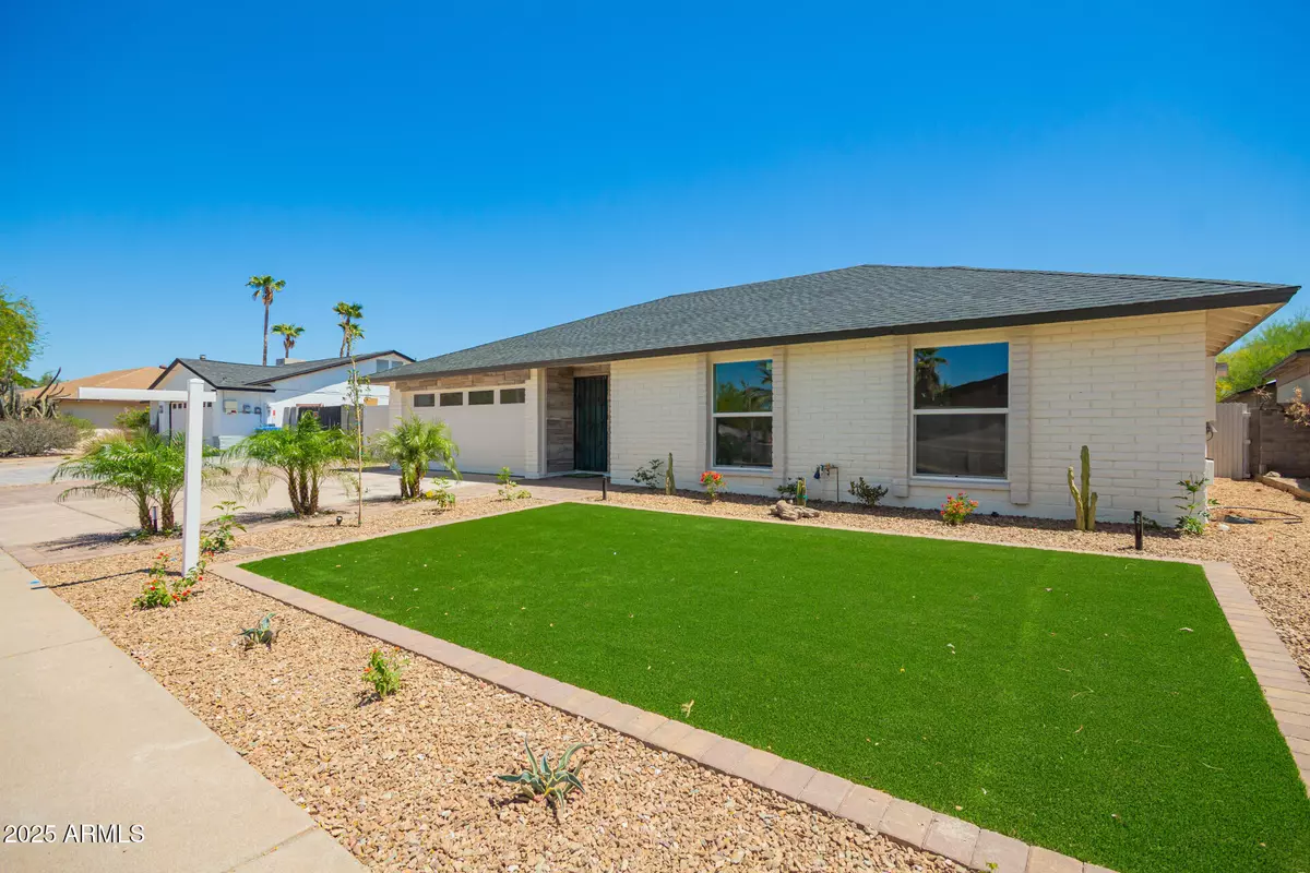 Phoenix, AZ 85032,17411 N 36TH Street