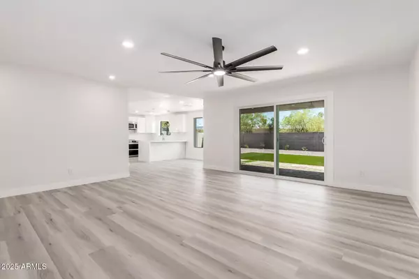 Phoenix, AZ 85032,17411 N 36TH Street