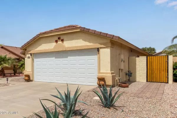 Maricopa, AZ 85139,45068 W Alamendras Street