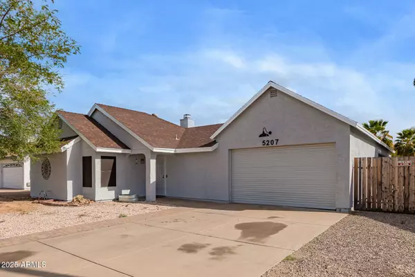 Glendale, AZ 85304,5207 W EUGIE Avenue