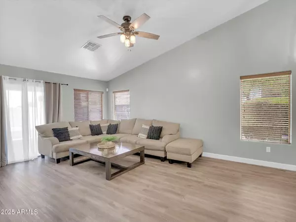 Phoenix, AZ 85041,1516 W NANCY Lane