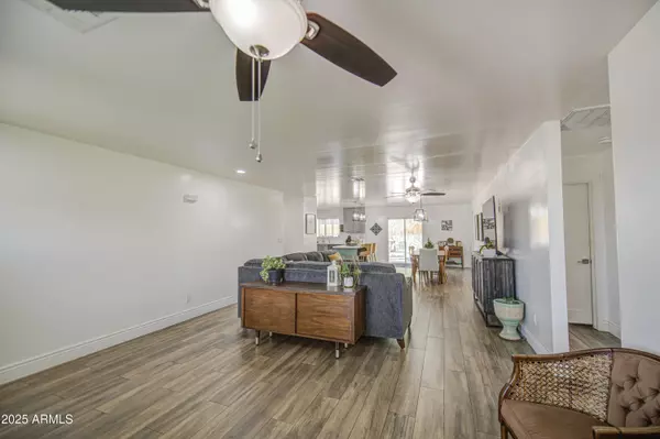 Buckeye, AZ 85326,206 E NARRAMORE Avenue