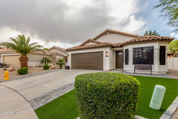 33296 N KARI Road, San Tan Valley, AZ 85144