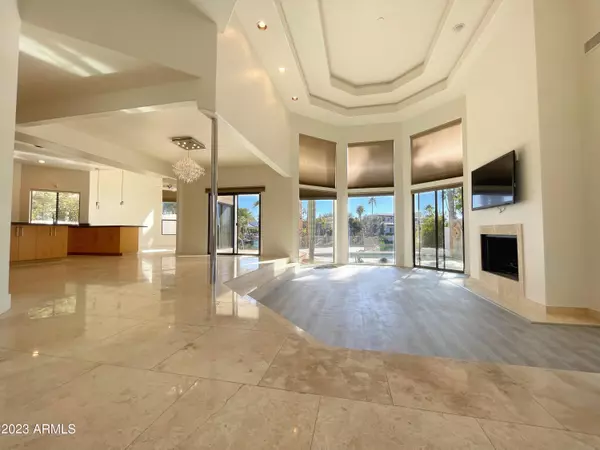 Scottsdale, AZ 85258,9943 E ISLAND Circle