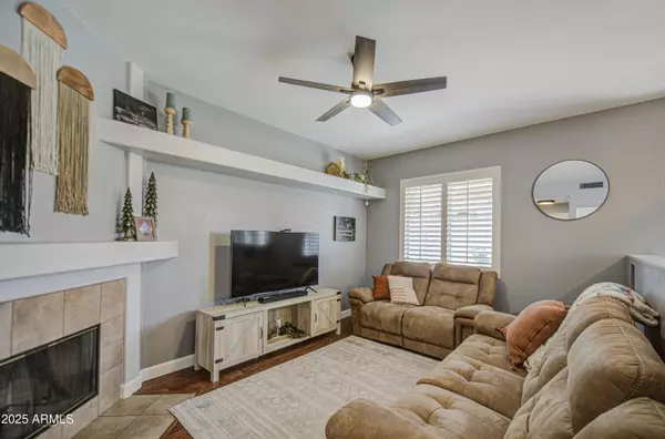 Chandler, AZ 85224,515 S APACHE Drive