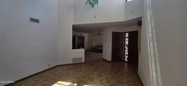 Phoenix, AZ 85053,4242 W SANDRA Terrace