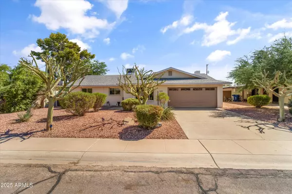 1225 E VERLEA Drive, Tempe, AZ 85282