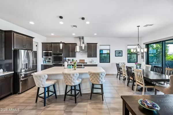Phoenix, AZ 85042,830 E BUIST Avenue