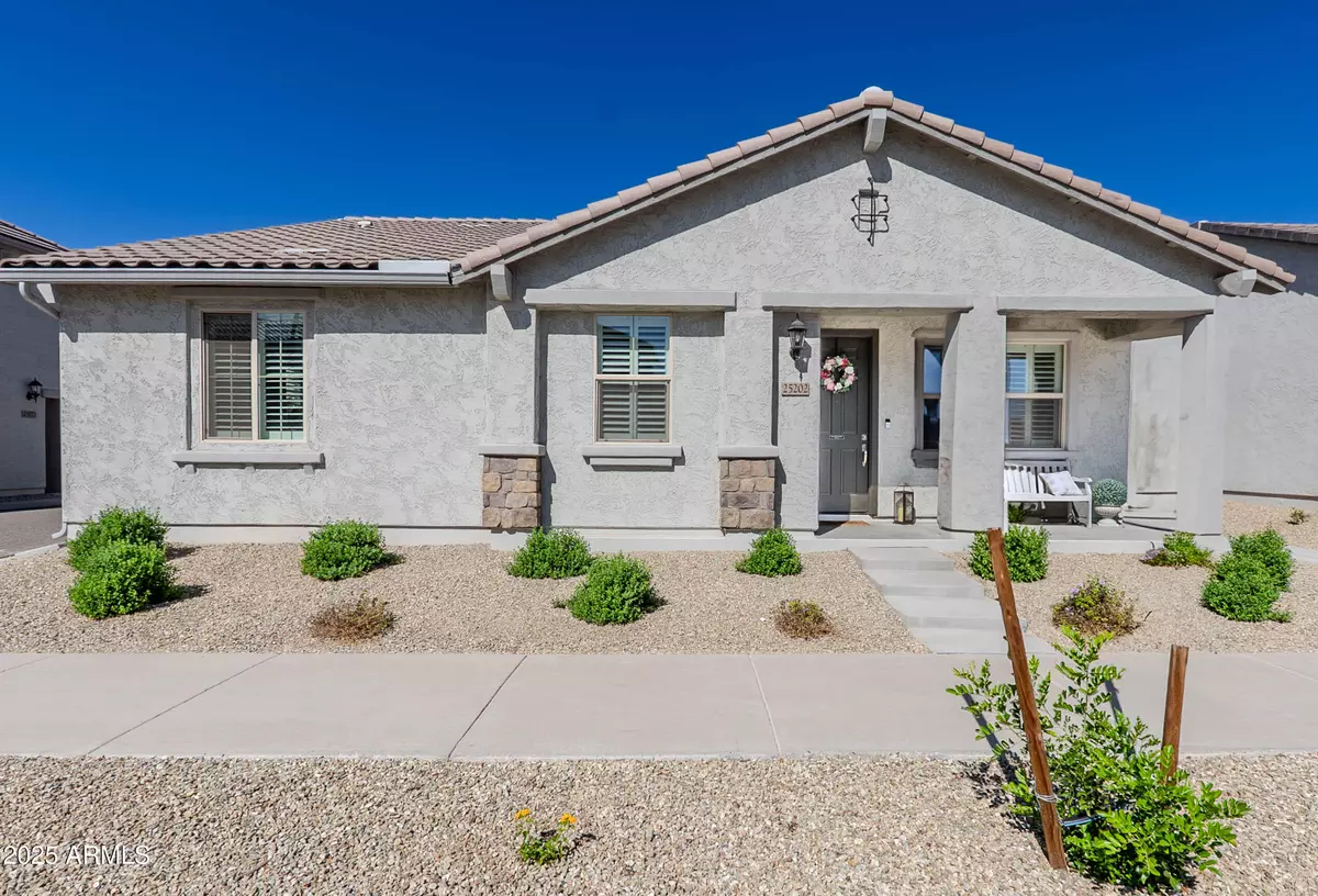 Surprise, AZ 85387,25202 N 142ND Drive