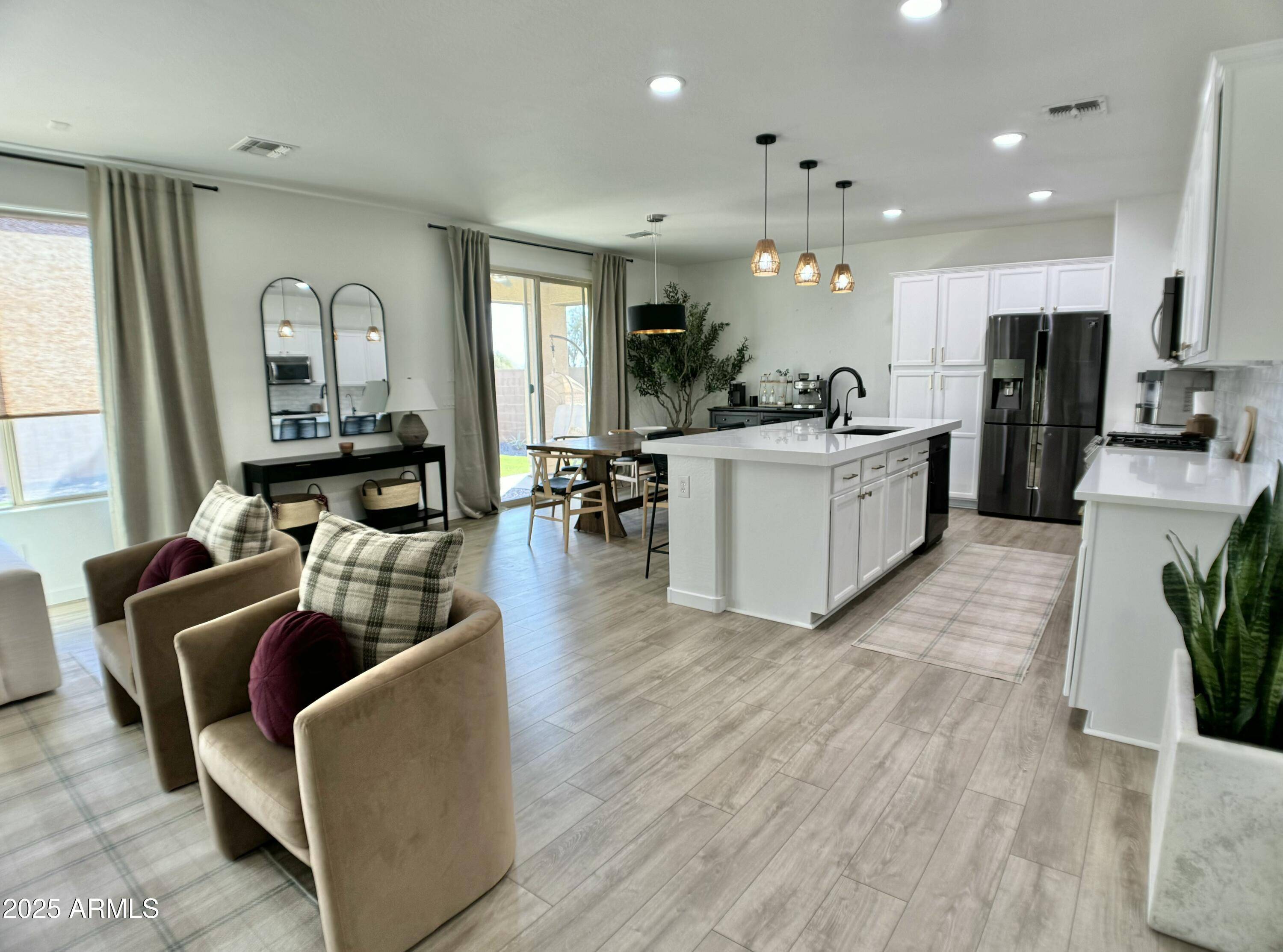 Queen Creek, AZ 85142,21141 E PECAN Lane