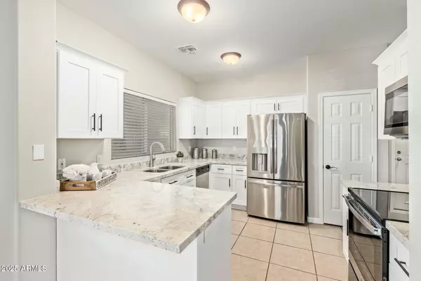 Chandler, AZ 85225,1961 N HARTFORD Street #1087