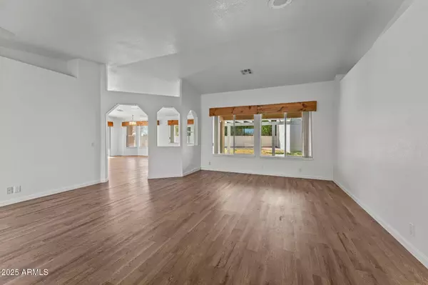 Wickenburg, AZ 85390,825 N SIERRA VISTA Drive