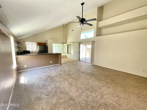 Chandler, AZ 85226,3877 W BUTLER Street