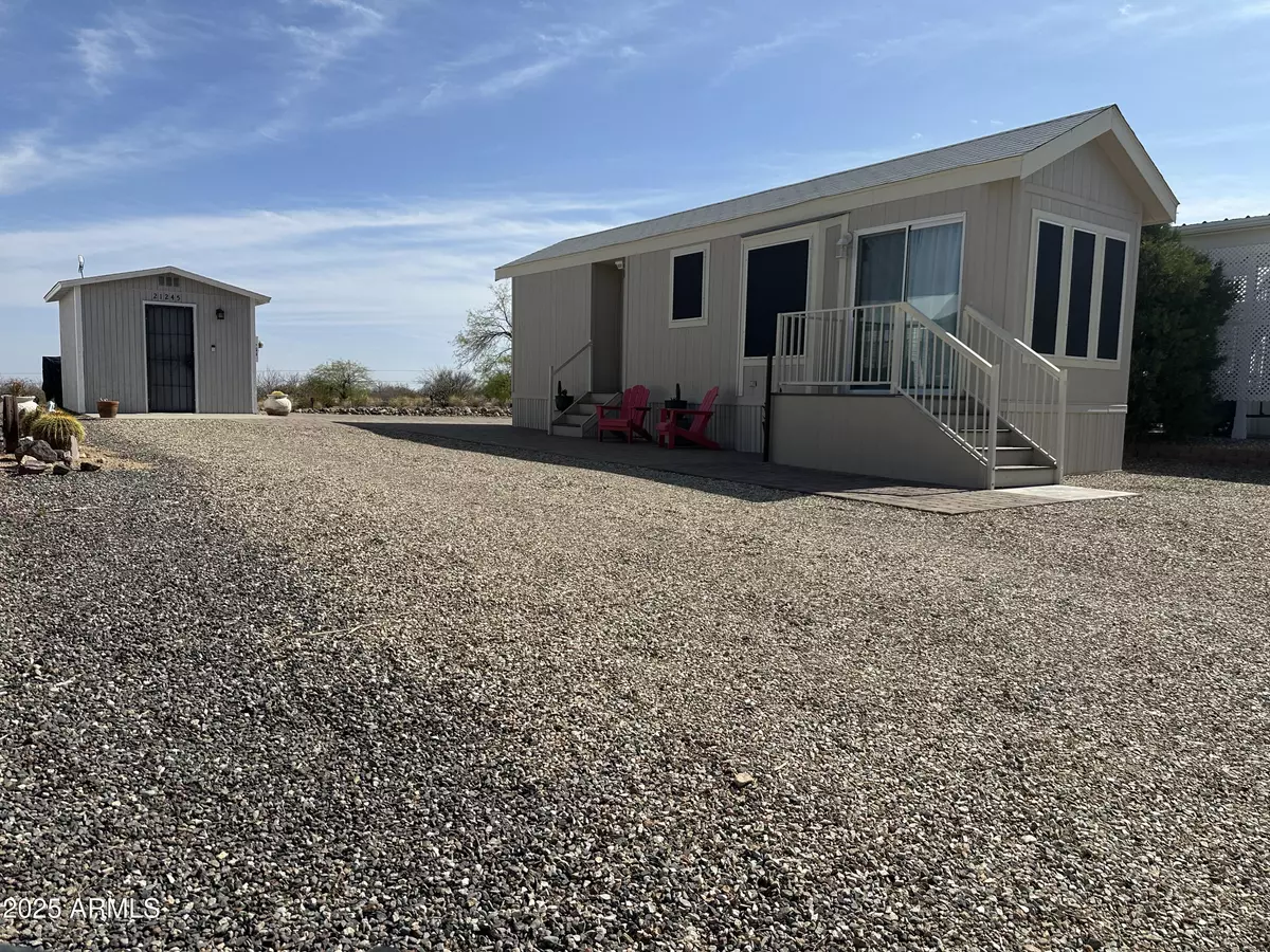 Congress, AZ 85332,21245 WESTWARD VIEW Road #248