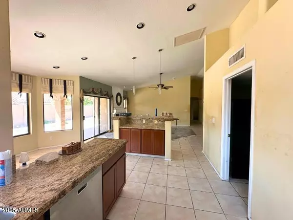 9709 W CHINO Drive Peoria, AZ 85382