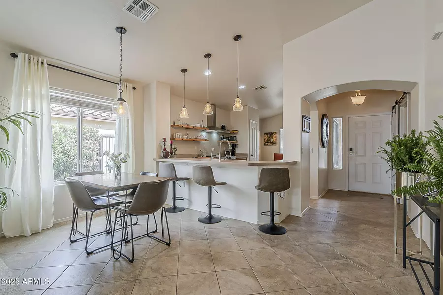 2394 E SANTIAGO Trail, Casa Grande, AZ 85194