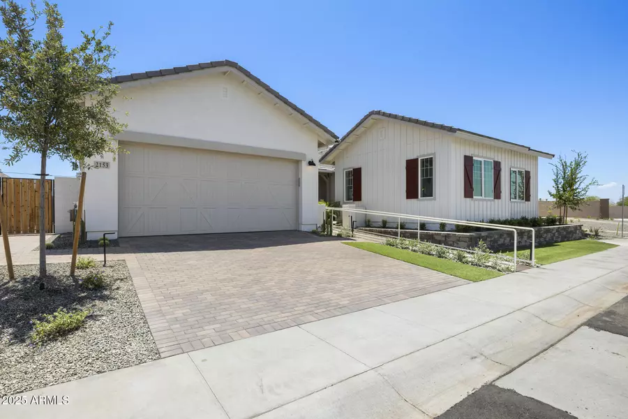 2153 E CHERRYWOOD Place, Chandler, AZ 85249