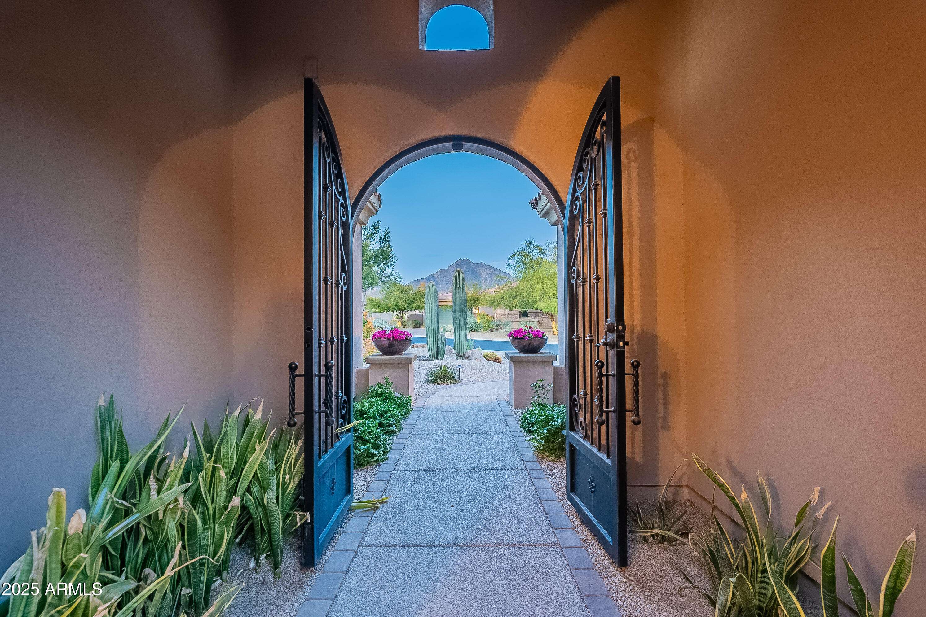 Scottsdale, AZ 85255,18438 N 96TH Way