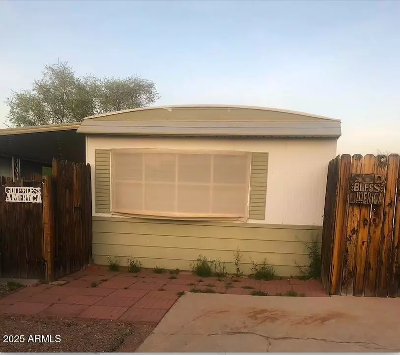 Page, AZ 86040,841 SPRUCE Avenue