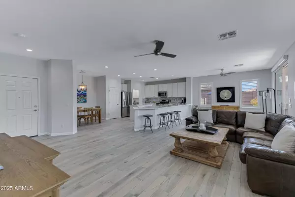 Chandler, AZ 85249,3843 E HAZELTINE Way