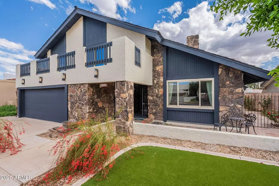 1329 E WHALERS Way, Tempe, AZ 85283