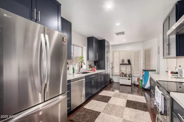 Phoenix, AZ 85022,1736 E VILLA MARIA Drive