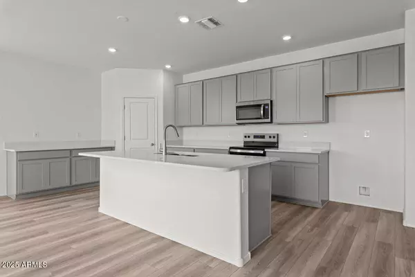 Buckeye, AZ 85326,24659 W WAYLAND Drive