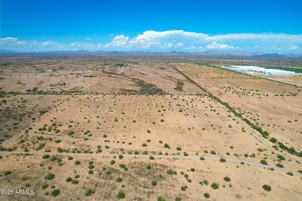 Tonopah, AZ 85354,42400 W Saddle Vista Rd Lot B 7.2 Acre -- #-
