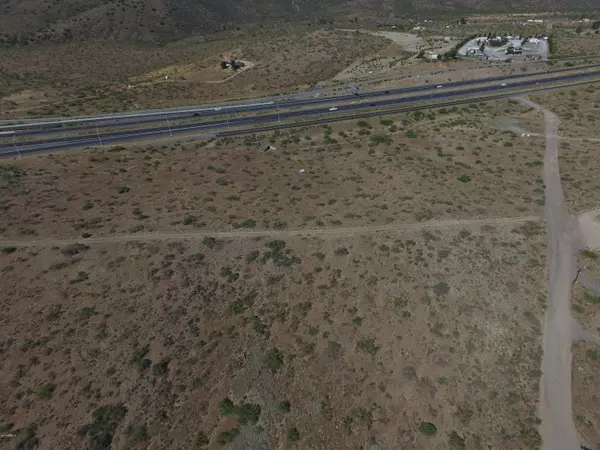 Mayer, AZ 86333,19117 E KENNEDY Drive #26-26a-27