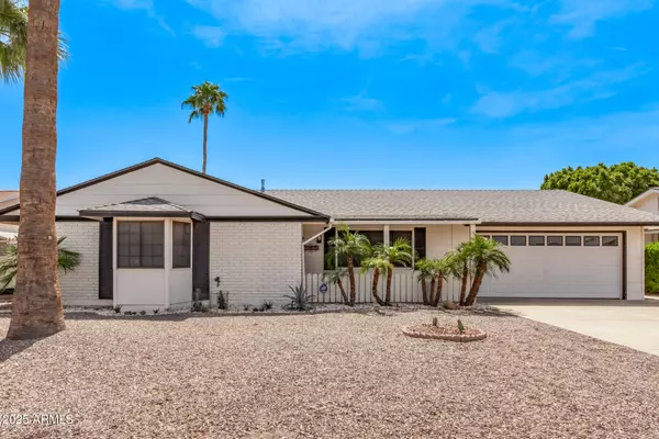 10435 W CUMBERLAND Drive, Sun City, AZ 85351