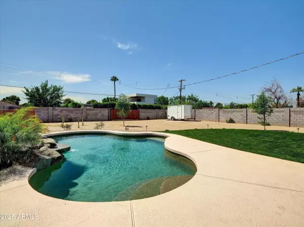 Phoenix, AZ 85008,4337 E WILSHIRE Drive