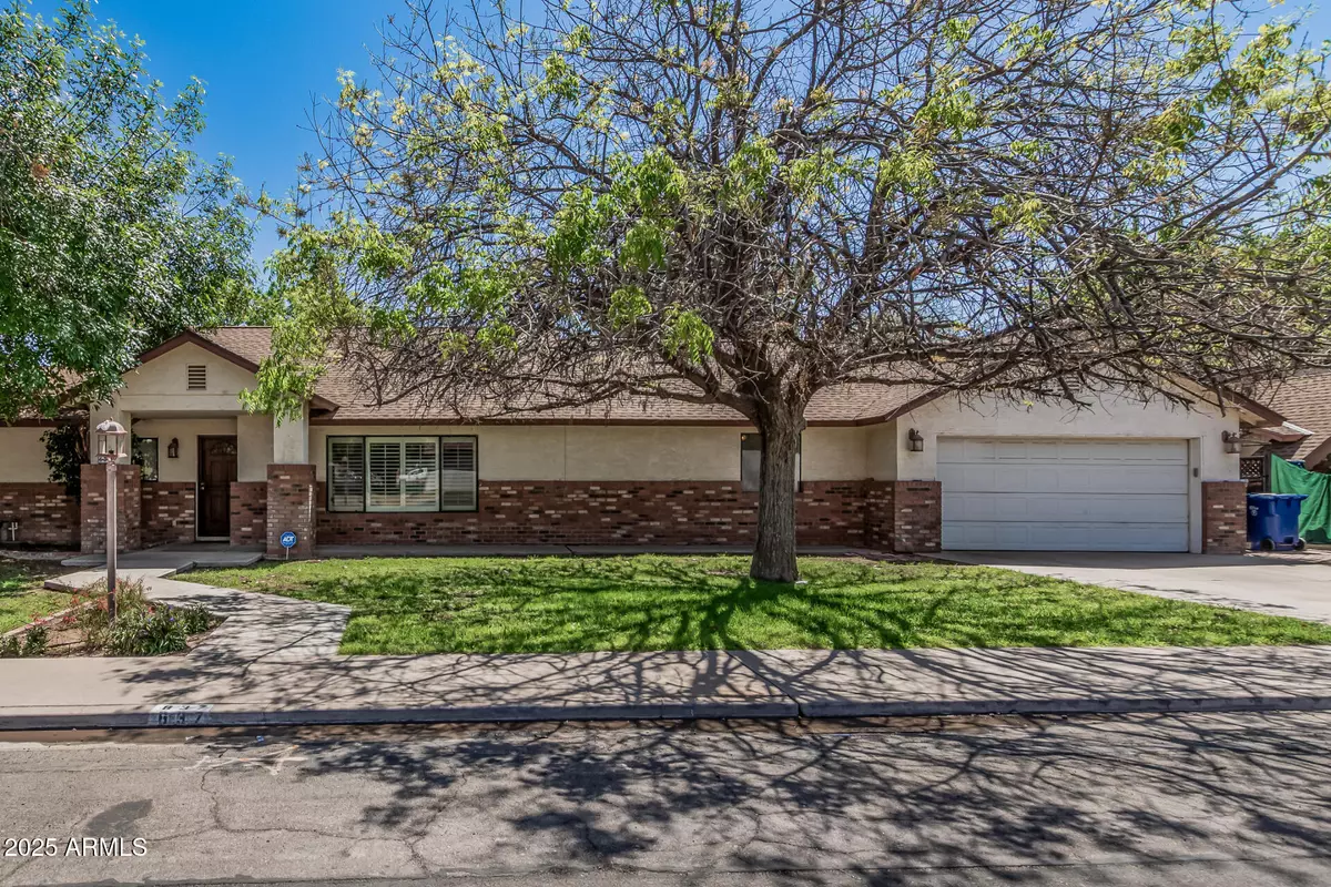 Mesa, AZ 85201,637 W 6TH Street