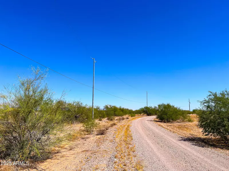 42400 W Saddle Vista Rd Lot D 7.2 Acre -- #-, Tonopah, AZ 85354
