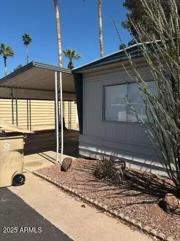 Phoenix, AZ 85024,19401 N 7TH Street #51