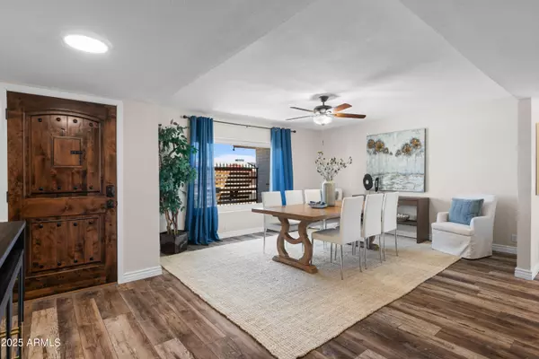 Tempe, AZ 85283,6434 S WILSON Street
