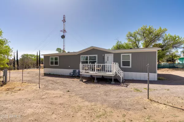 1075 N Elledge Drive, Sierra Vista, AZ 85635