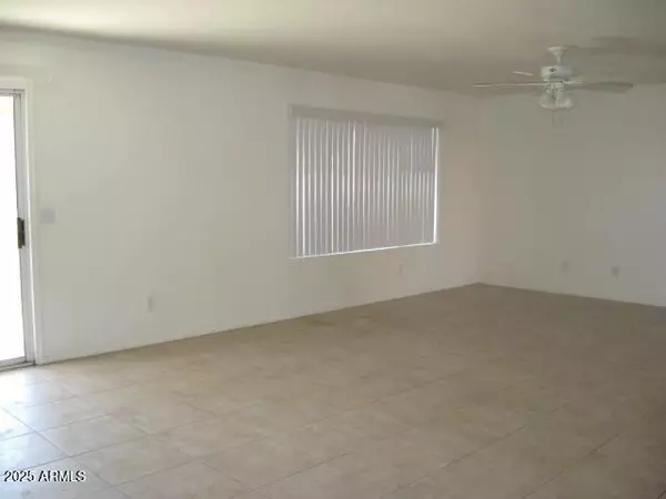 Phoenix, AZ 85027,21418 N 34TH Drive