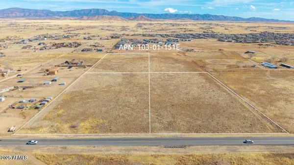 Prescott Valley, AZ 86315,8951 N Viewpoint Dr Lot A 4.95 Acres -- #-