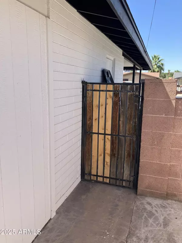 Phoenix, AZ 85051,3419 W Glenn Drive