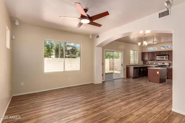 Gilbert, AZ 85296,4142 E SHEFFIELD Avenue