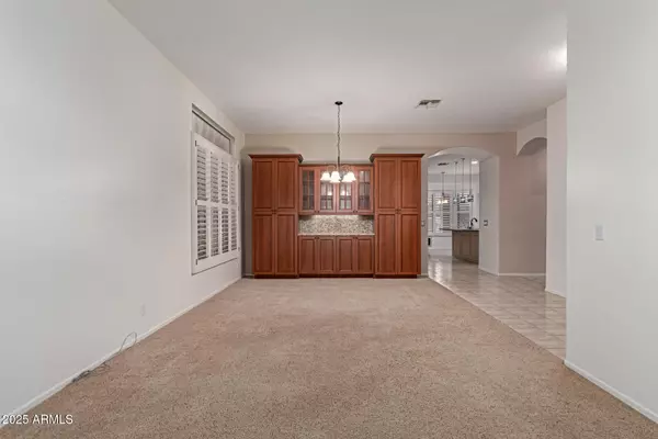 Gilbert, AZ 85233,287 W IVANHOE Street